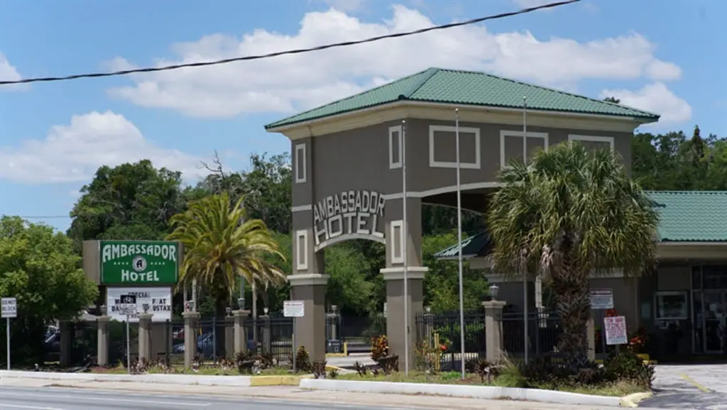Cushman & Wakefield Arranges Sale of Orlando Hotel That Will Become Affordable Housing